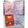 BOLSA DE REGALO (CORAZON GLOBO) COD BK04 BOLSA DE REGALO (CORAZON GLOBO) COD BK04